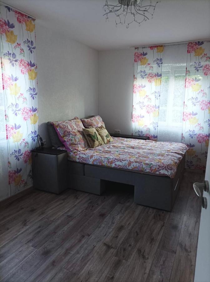 Wehr Orchidee Apartment Luaran gambar